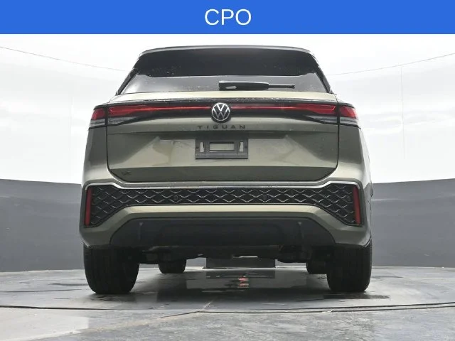Certified Used 2026 Green Volkswagen SE R-Line Black image 18