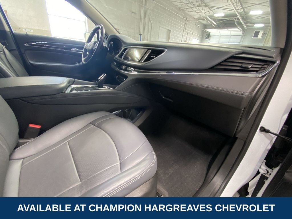 Used 2020 Summit White Buick Essence image 37