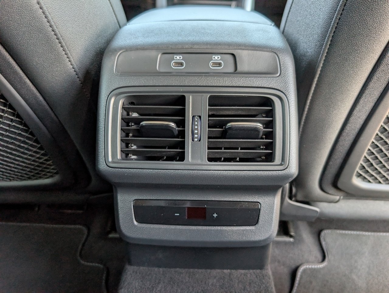 Certified Used 2025 Tambora Gray Metallic Audi 2.0T Premium Plus image 9