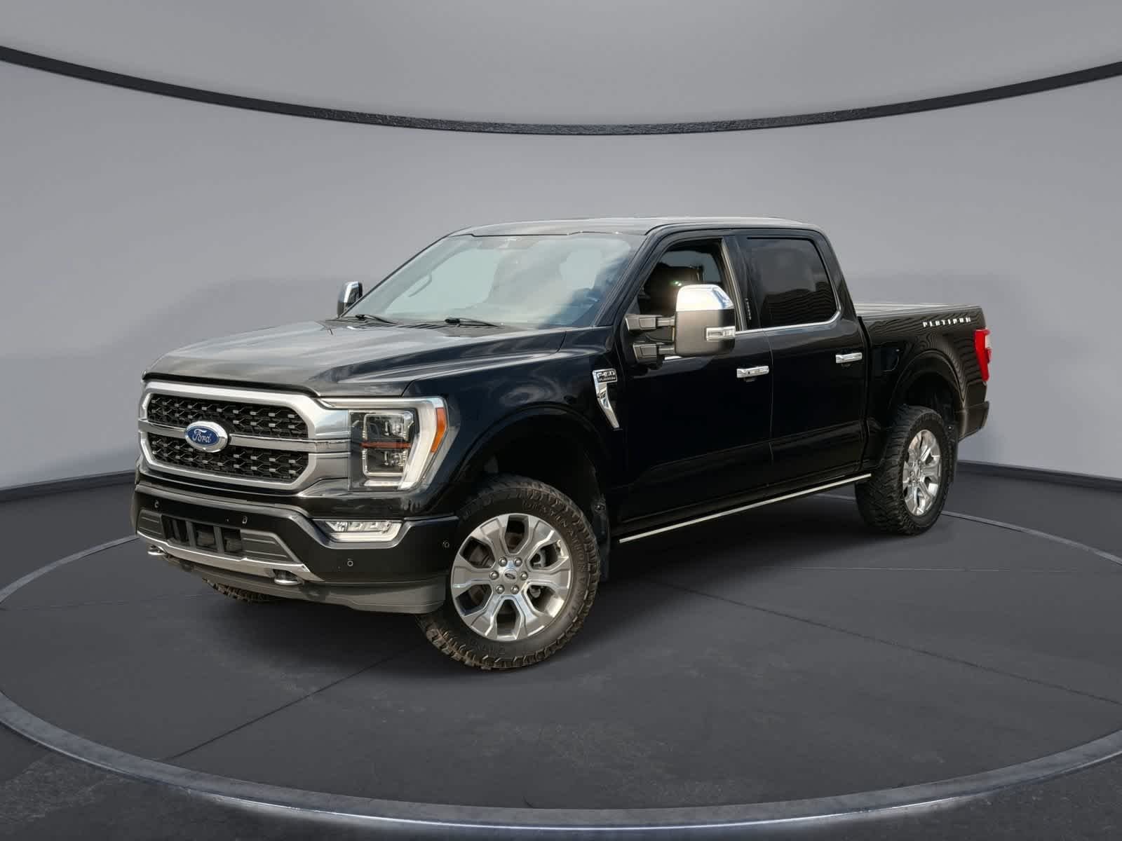 Used 2022 Agate Black Metallic Ford Platinum image 1