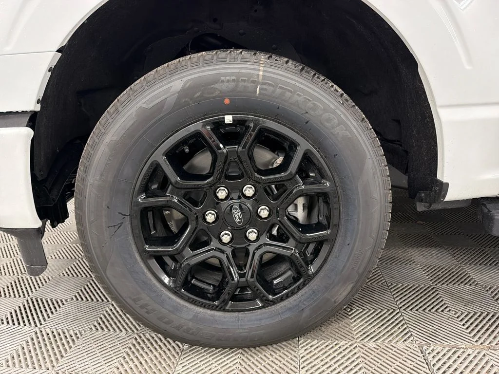New 2026 White Ford XLT image 22