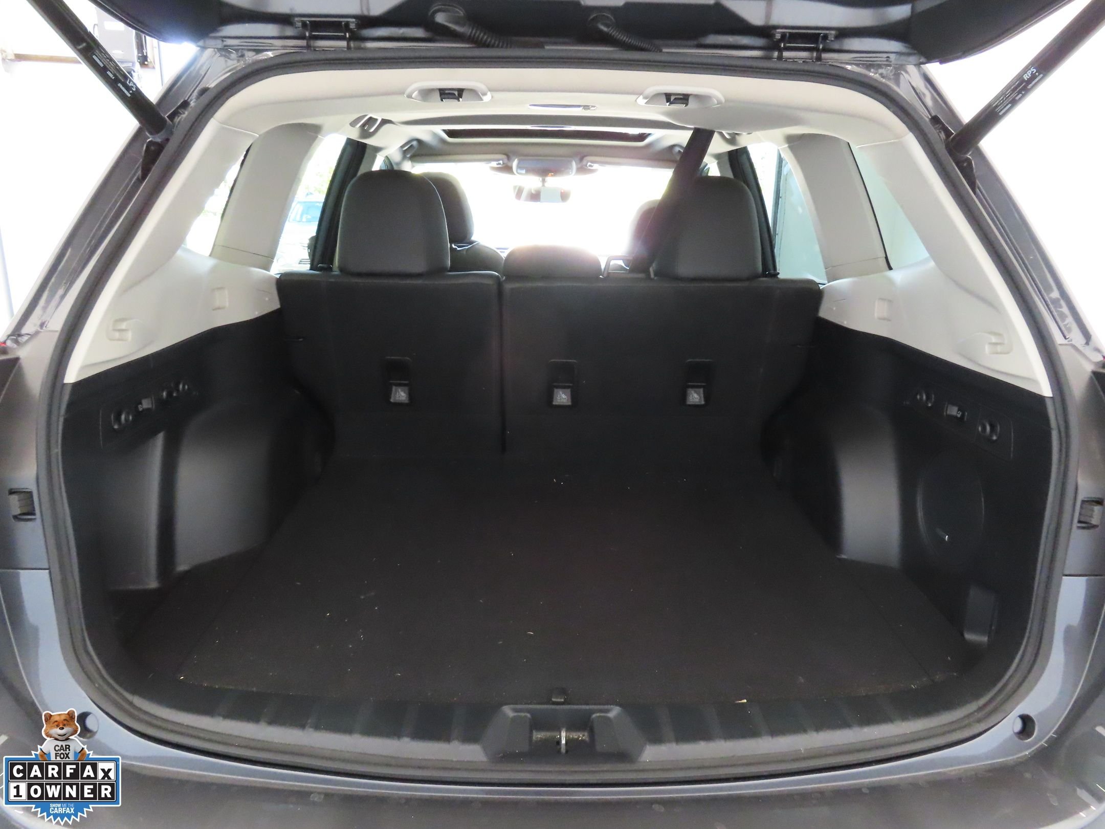 2024 Subaru Forester Limited - Photo 24