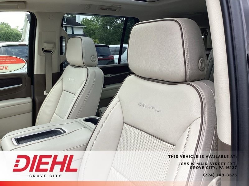 Used 2022 Black GMC Denali image 31