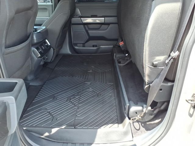 Used 2023 Silver Ford XLT image 18