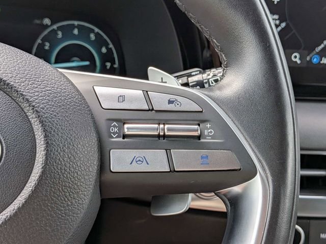 Used 2024 White Hyundai Calligraphy image 33
