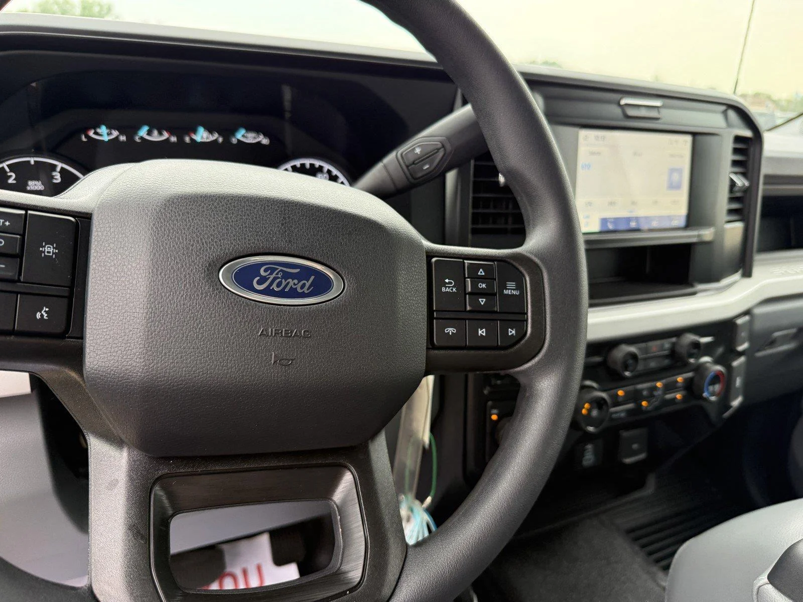 2026 Ford F-450 Super Duty Chassis Cab XL - Photo 17