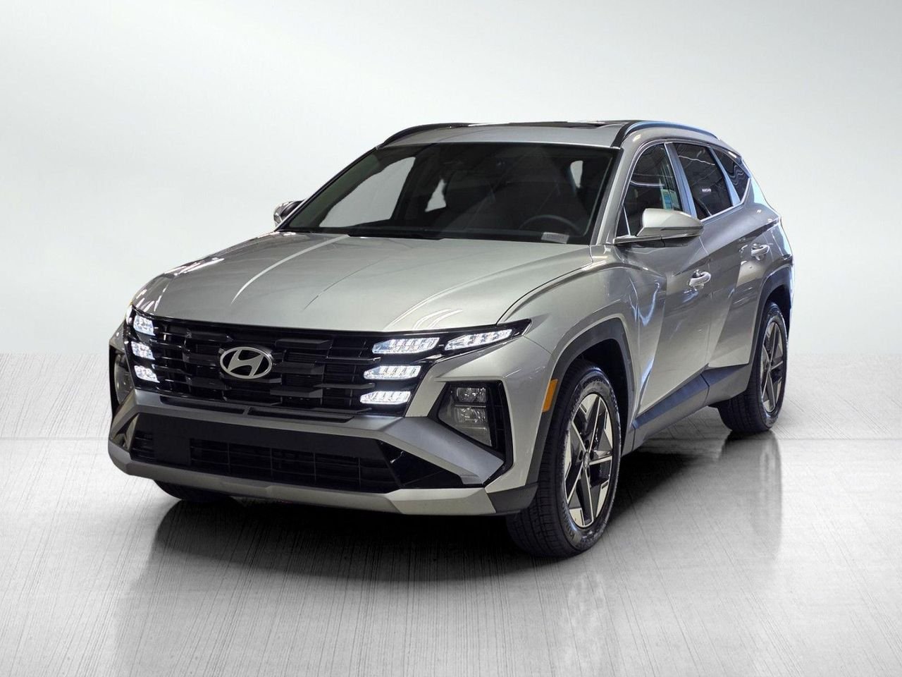 New 2026 Shimmering Silver Hyundai SEL Premium FWD image 3