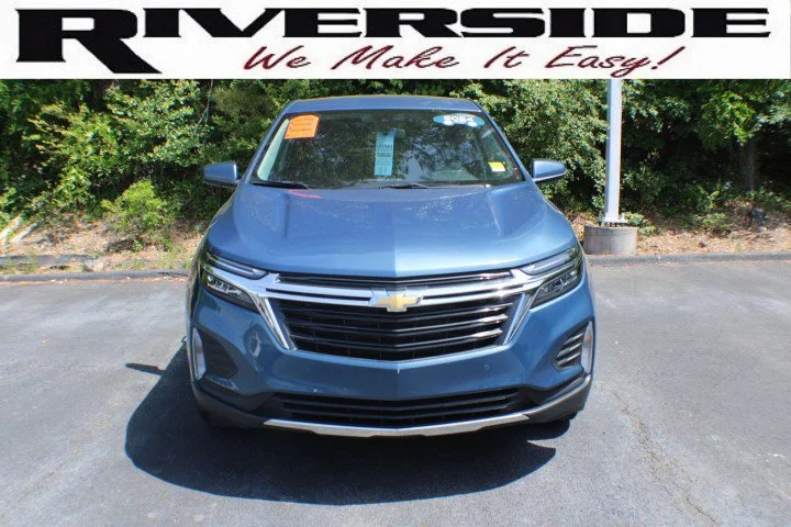 Used 2024 Lakeshore Blue Metallic Chevrolet LT image 14