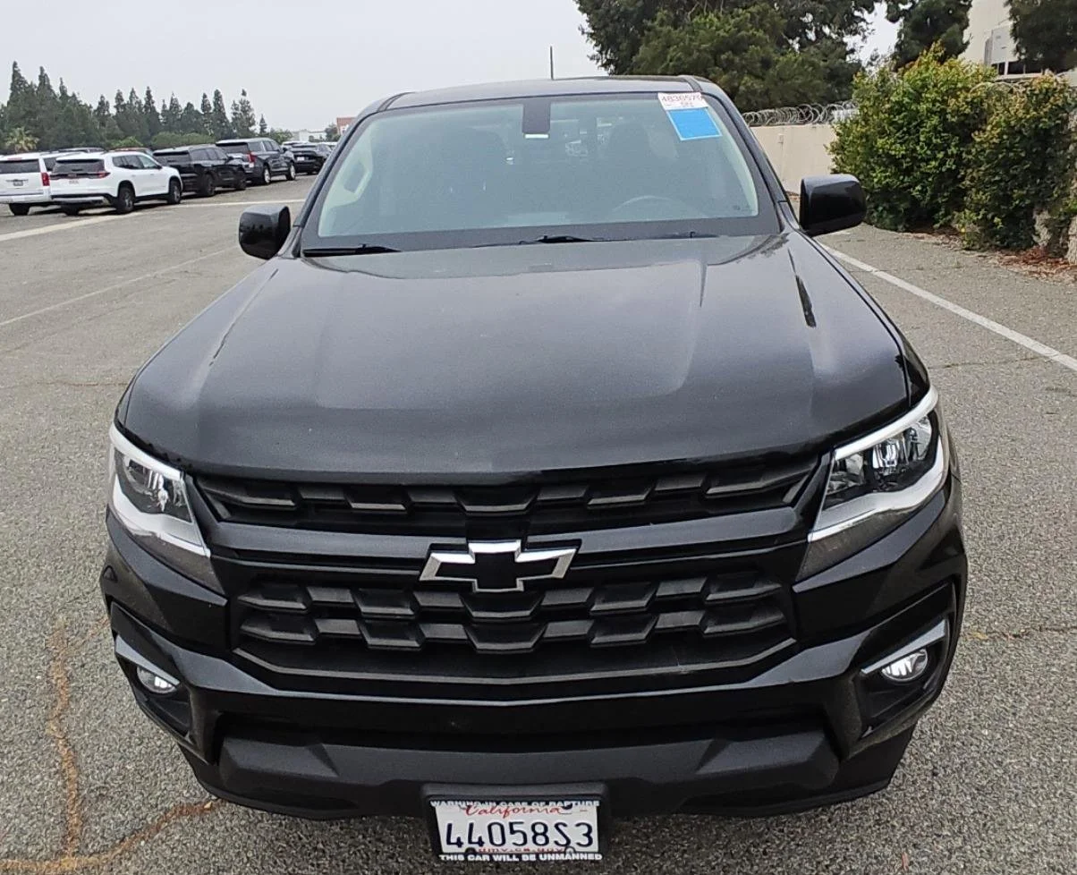 Used 2022 Black Chevrolet LT image 9