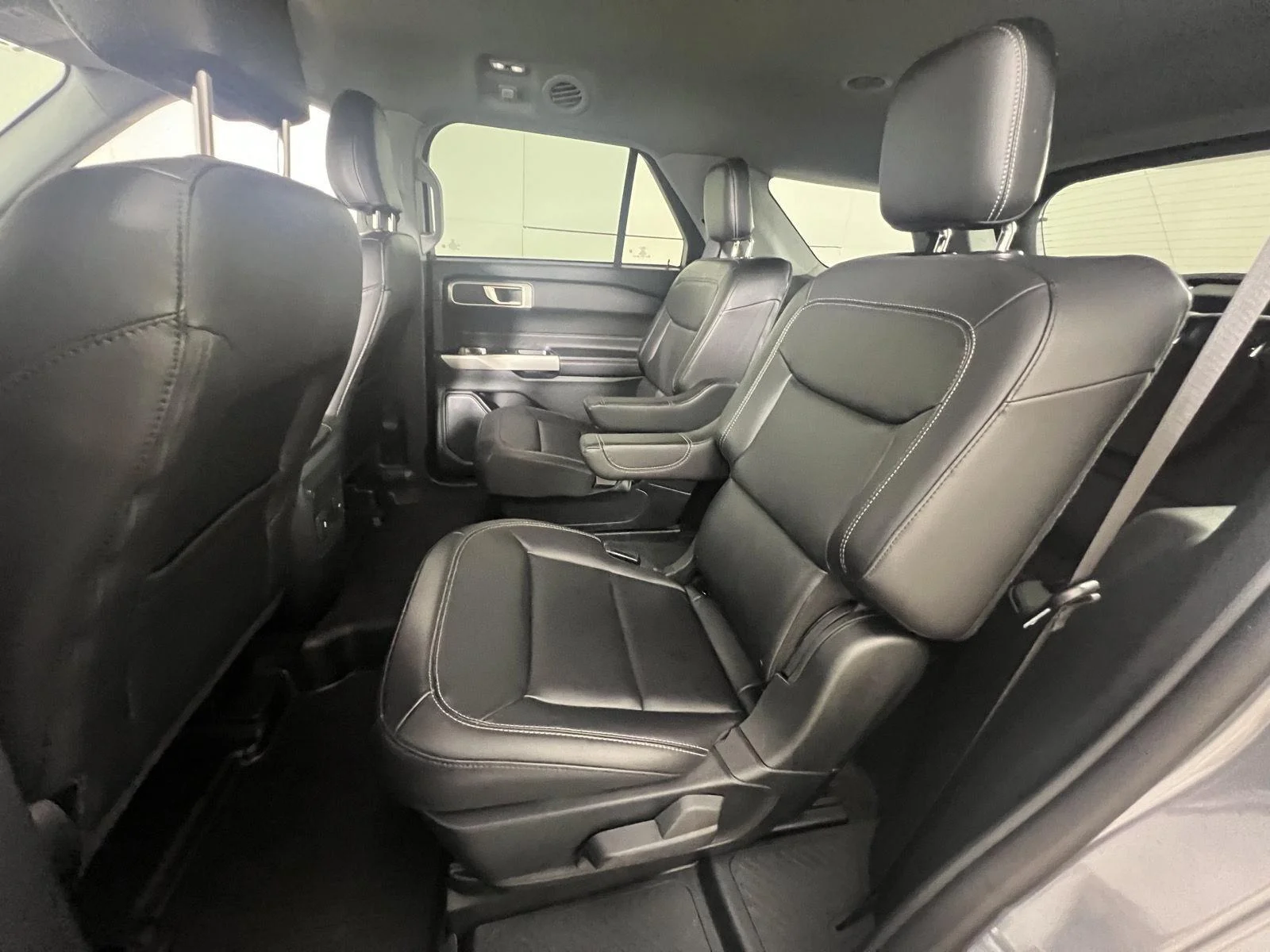 Used 2023 Carbonized Gray Ford XLT image 19
