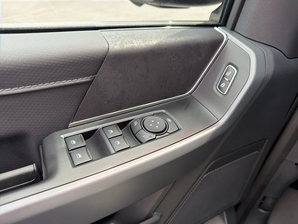 New 2026 Antimatter Blue Metallic Ford XLT image 28