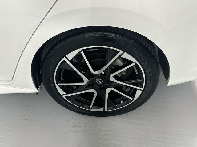 New 2027 Super Black Nissan SV image 11