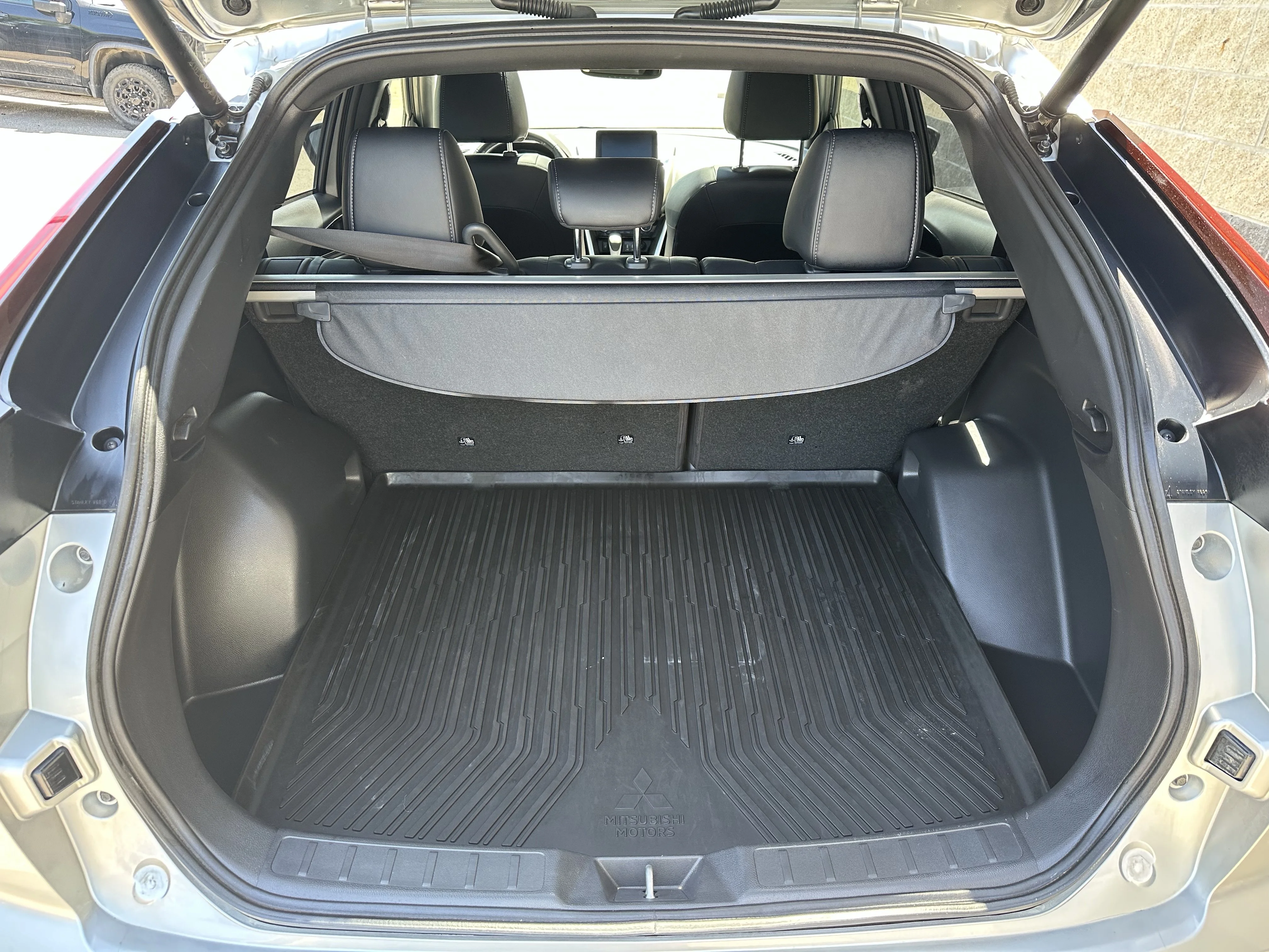 Certified Used 2024 Black Mitsubishi SE image 8