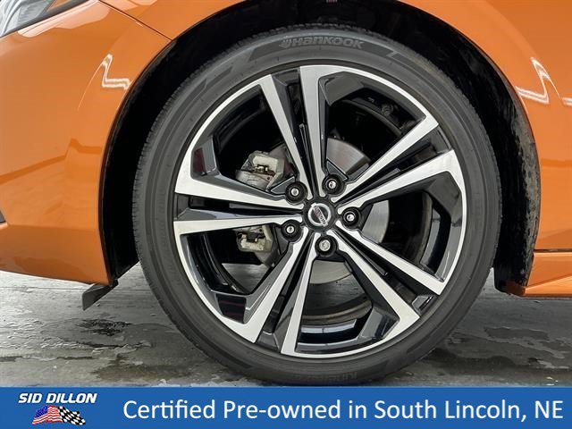 Used 2022 Monarch Orange Metallic/Super Black Nissan SR image 18