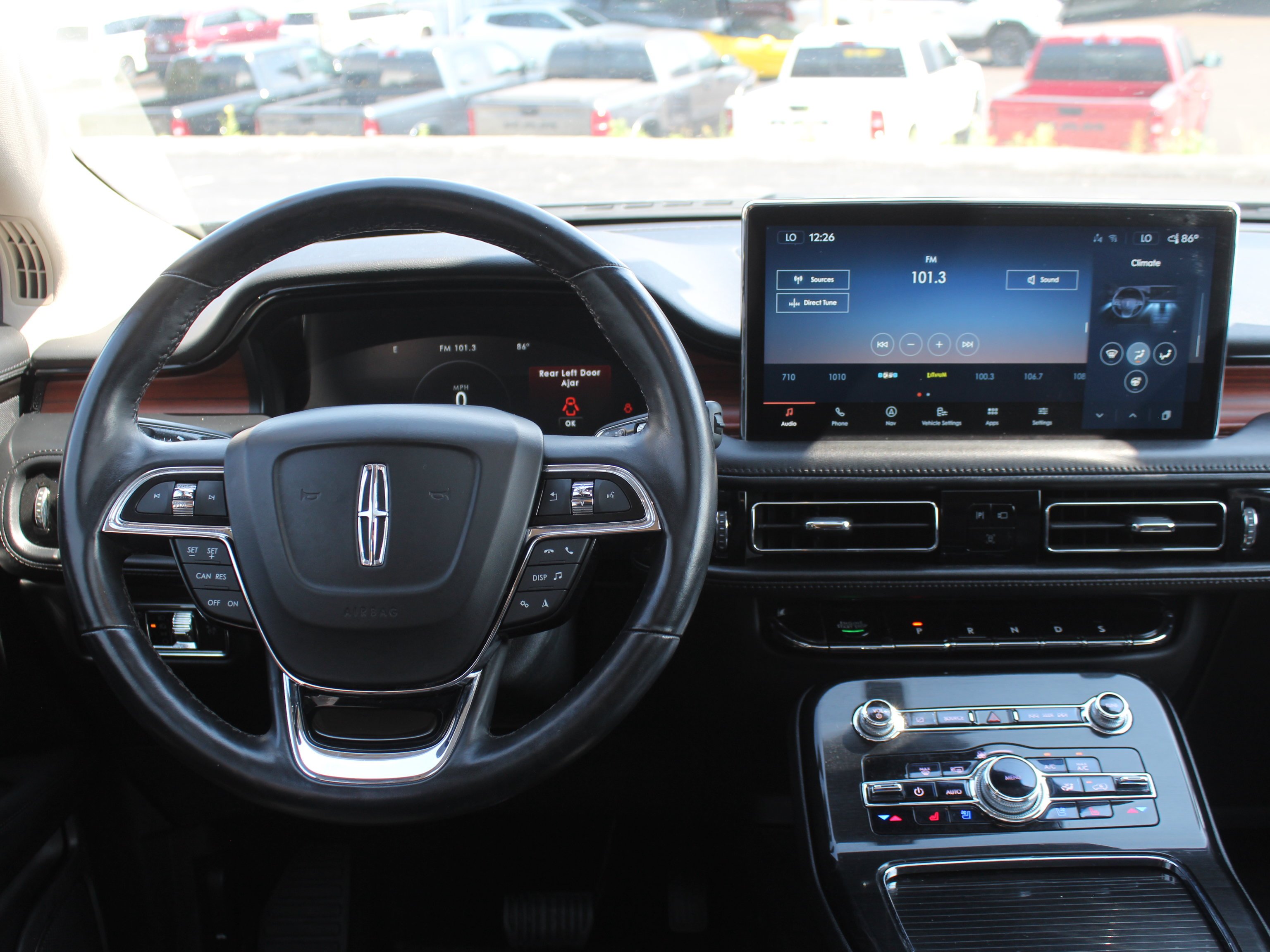 Used 2022 Black Lincoln Reserve image 16