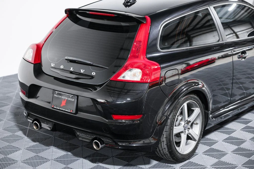 Used 2011 Black Volvo T5 R-Design image 7