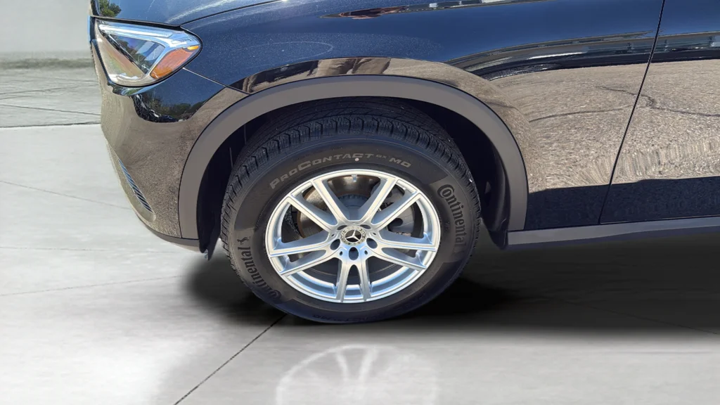 2026 Mercedes-Benz GLC Base - Photo 9