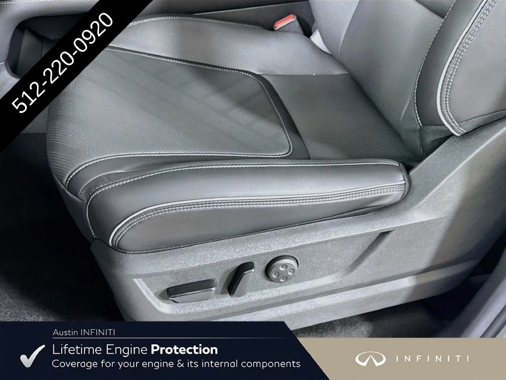 New 2027 White INFINITI LUXE image 24