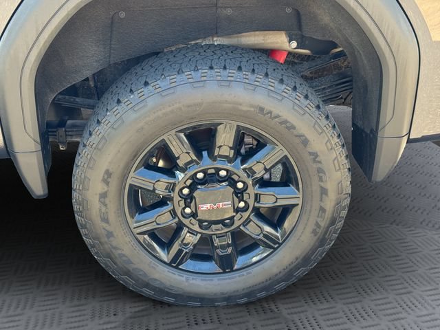 2024 GMC Sierra 3500HD AT4 - Photo 31