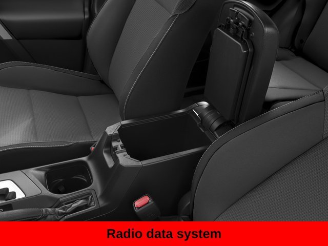 Used 2018 Gray Toyota XLE image 16