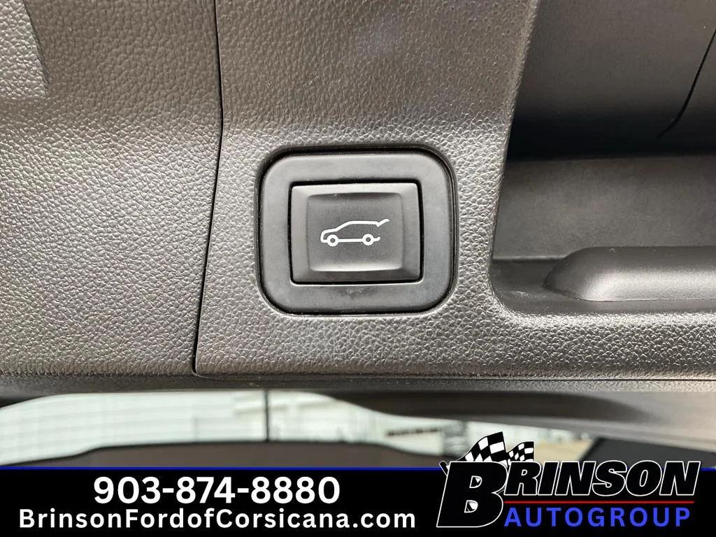 Used 2018 Summit White GMC SLT image 13