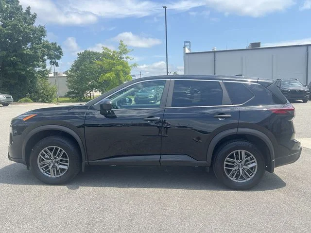 Used 2025 Black Nissan S image 10
