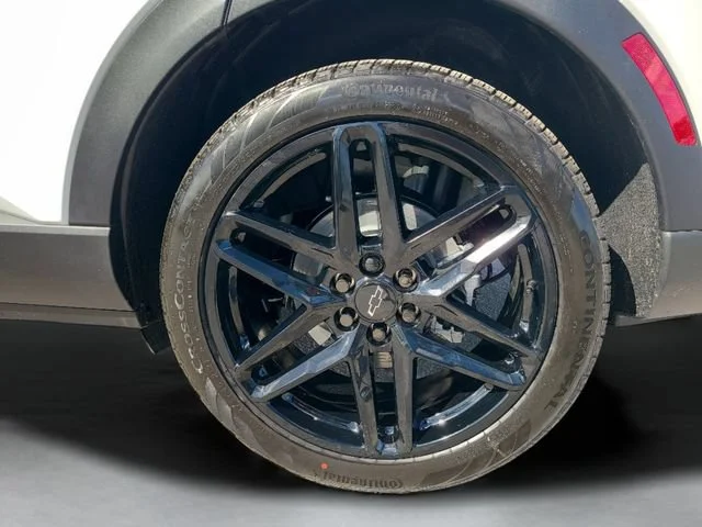 New 2026 Summit White Chevrolet LT image 12