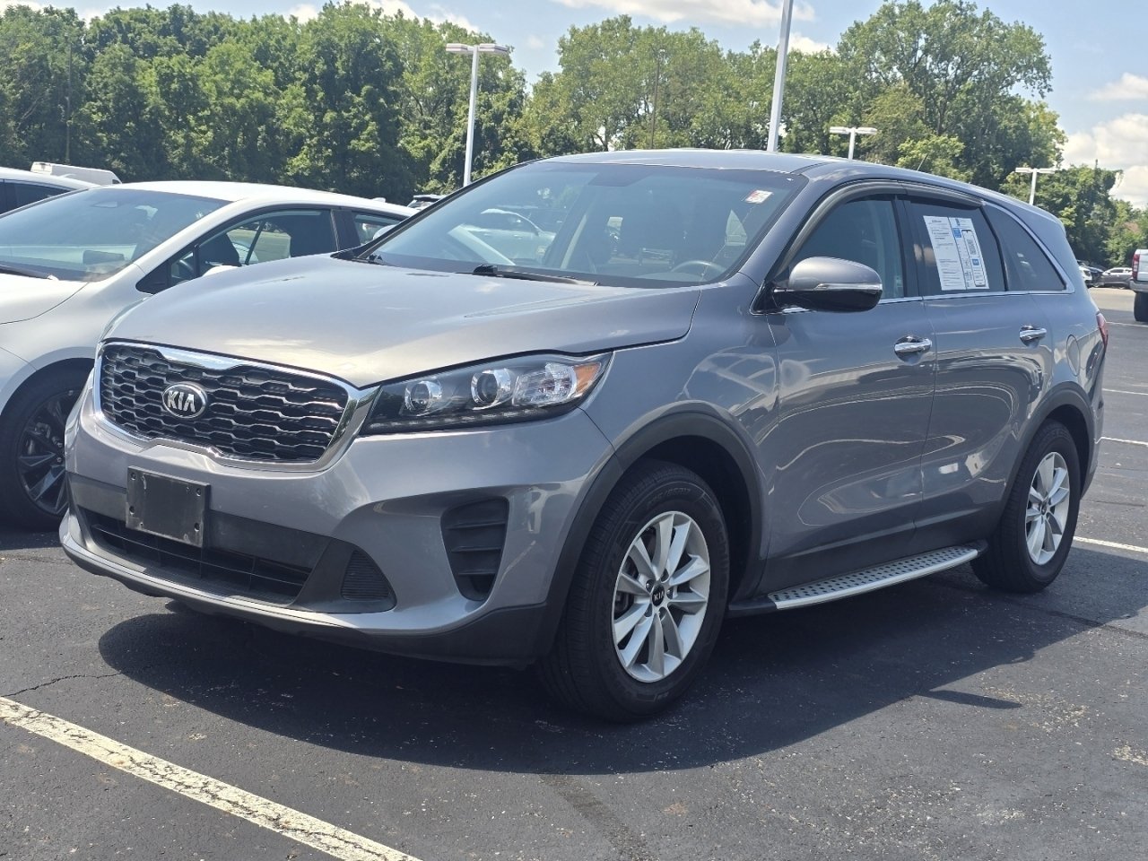 Used 2020 Silver Kia L image 3