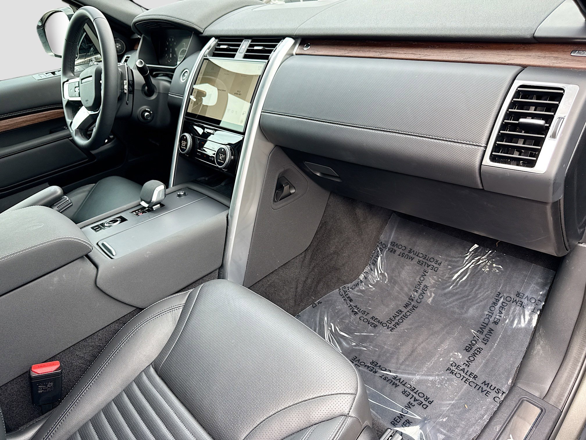 Certified Used 2025 Silver Land Rover Dynamic SE image 14