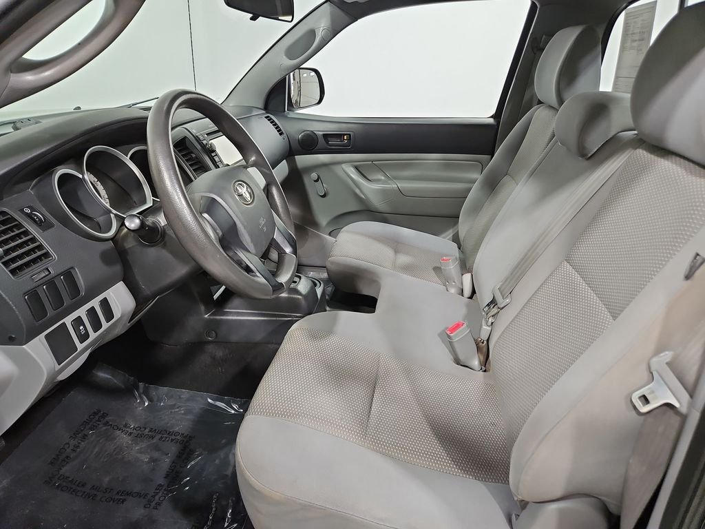 2013 Toyota Tacoma Base - Photo 10