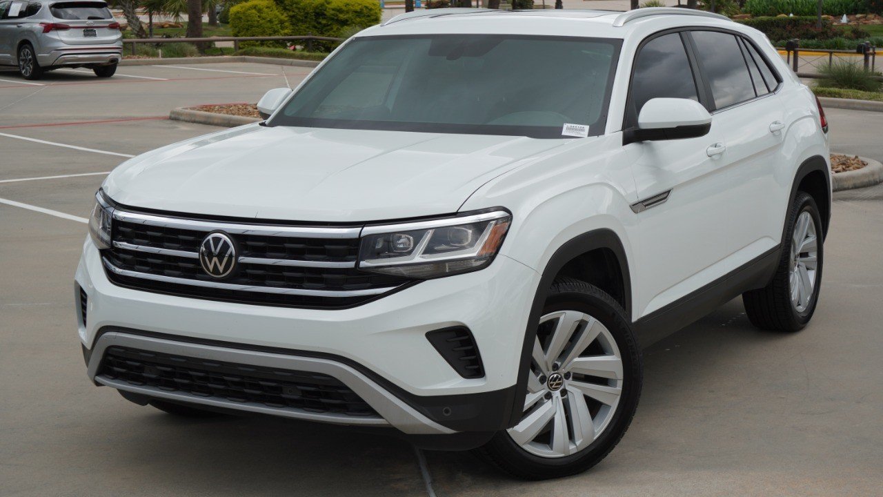 2023 Volkswagen Atlas Cross Sport SE w/Tech
