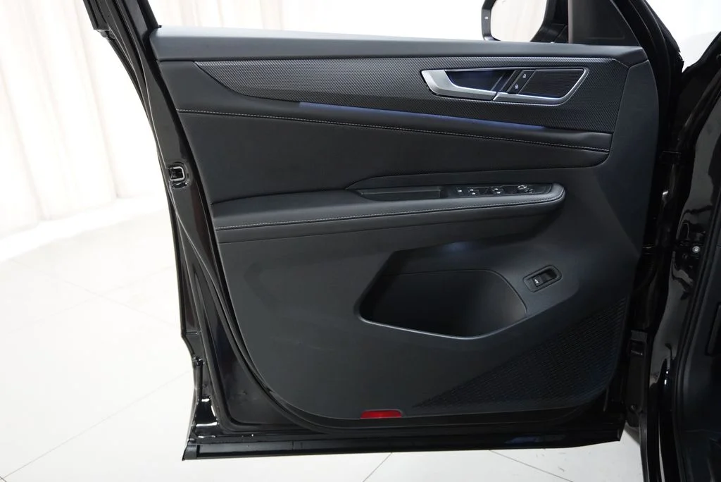 New 2026 Deep Black Volkswagen 2.0T SEL R-Line Black image 26
