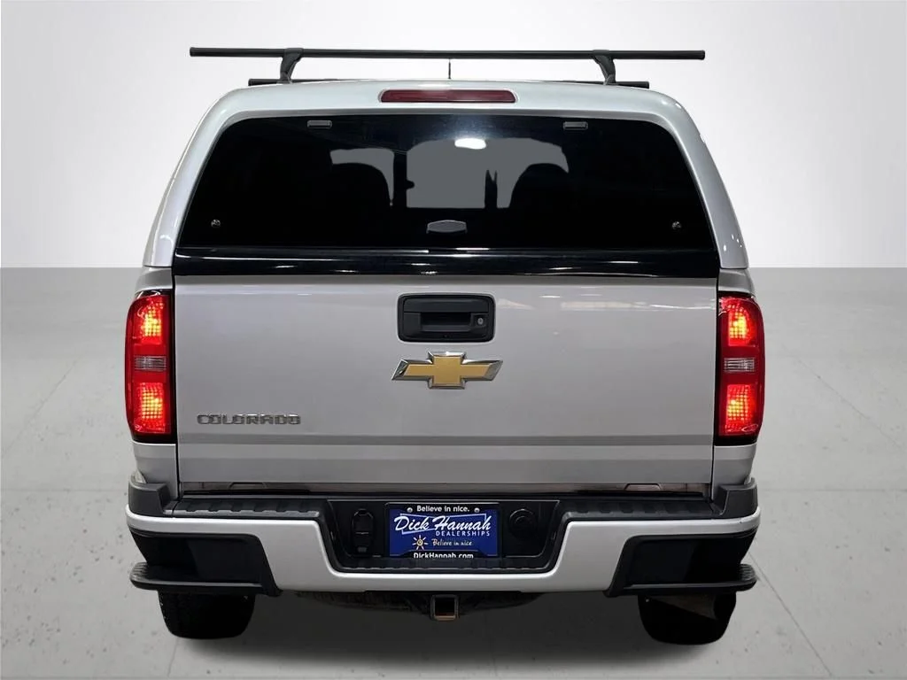 Used 2016 Silver Chevrolet Z71 image 11