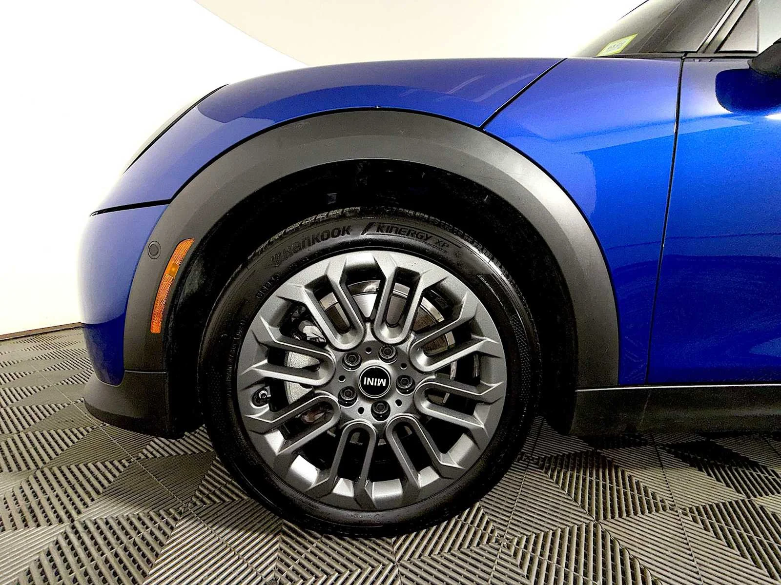 2025 MINI Hardtop 4 Door S - Photo 8