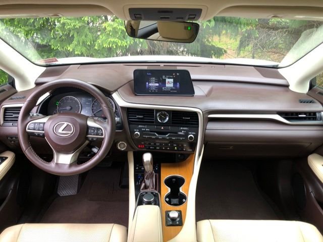 Used 2019 White Lexus 350 image 21