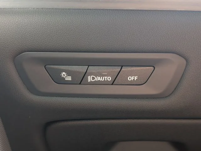 Used 2025 Black Sapphire Metallic BMW xDrive50e image 20
