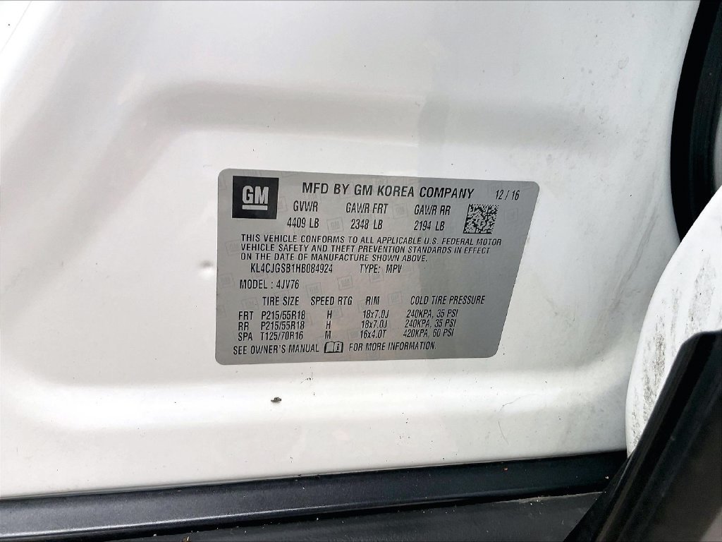 Used 2017 White Buick Essence image 34