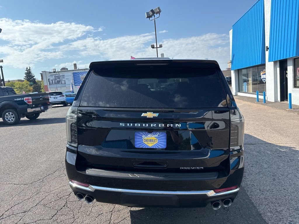 2026 Chevrolet Suburban Premier - Photo 13