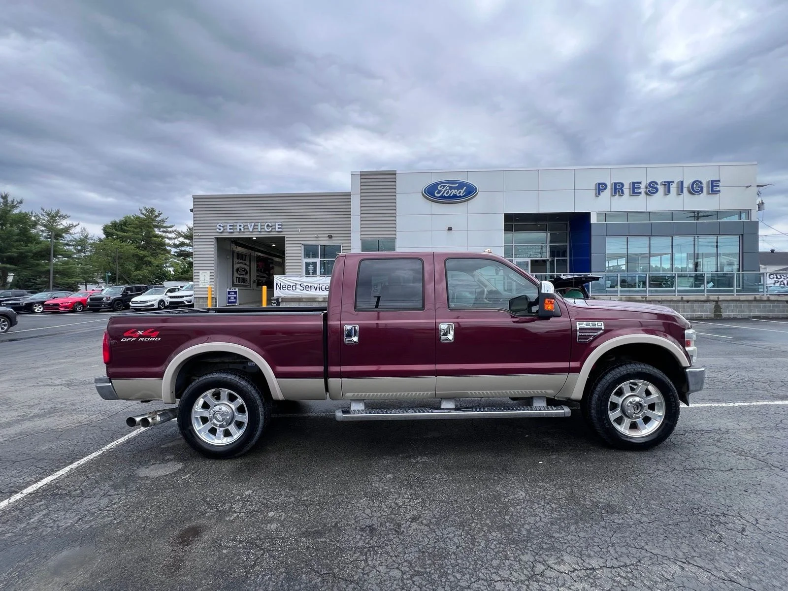 Used 2009 Royal Red Clearcoat Metallic Ford Lariat image 7
