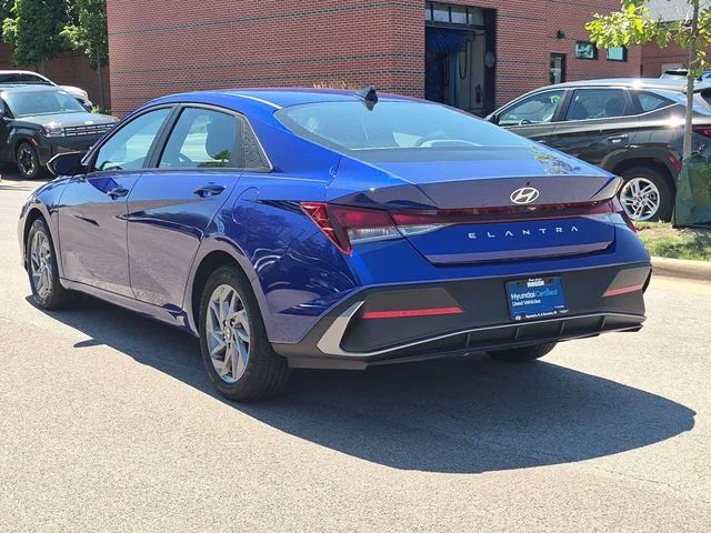 Certified Used 2024 Blue Hyundai SEL image 5