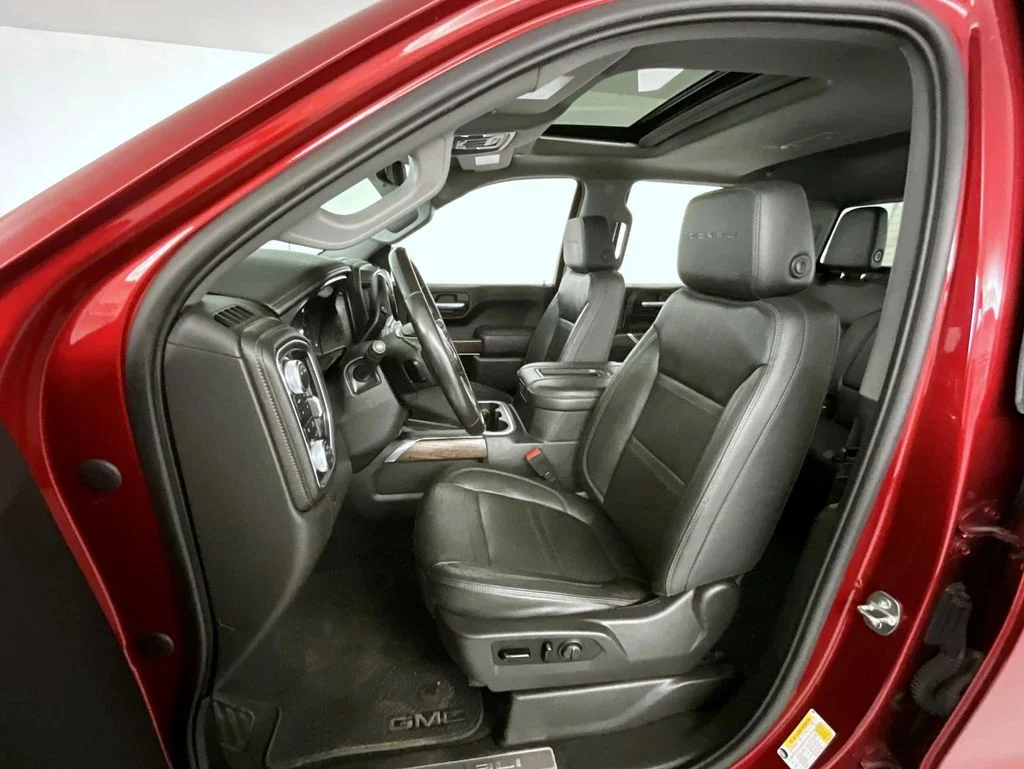 Used 2021 Red GMC Denali image 10