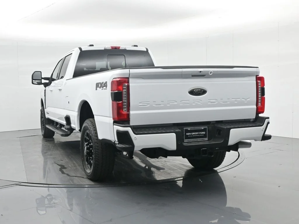 New 2026 Oxford White Ford Lariat image 56