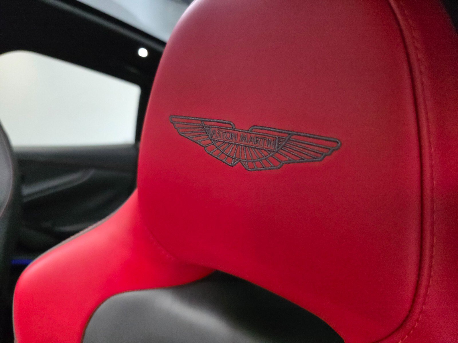 Used 2024 Apex Grey Aston Martin 707 image 5