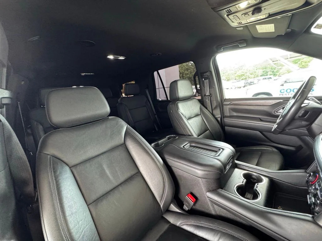 Used 2021 Red Chevrolet Z71 image 19