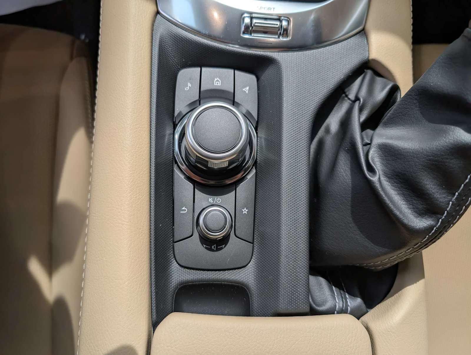 2025 Mazda MX-5 Miata RF Grand Touring - Photo 16