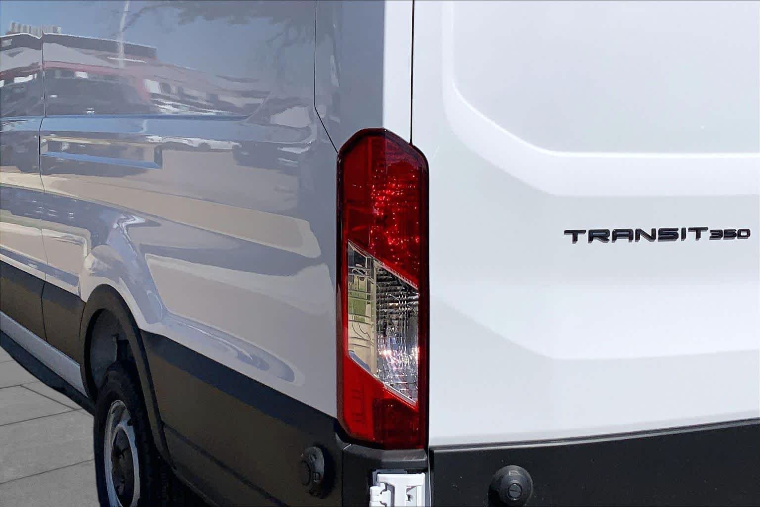 New 2026 Oxford White Ford Cargo Van image 14