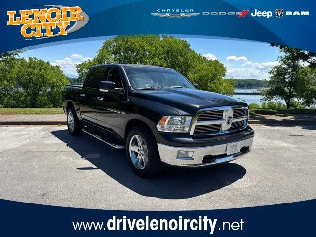 2011 RAM 1500 SLT 4x4 Crew Cab's photo