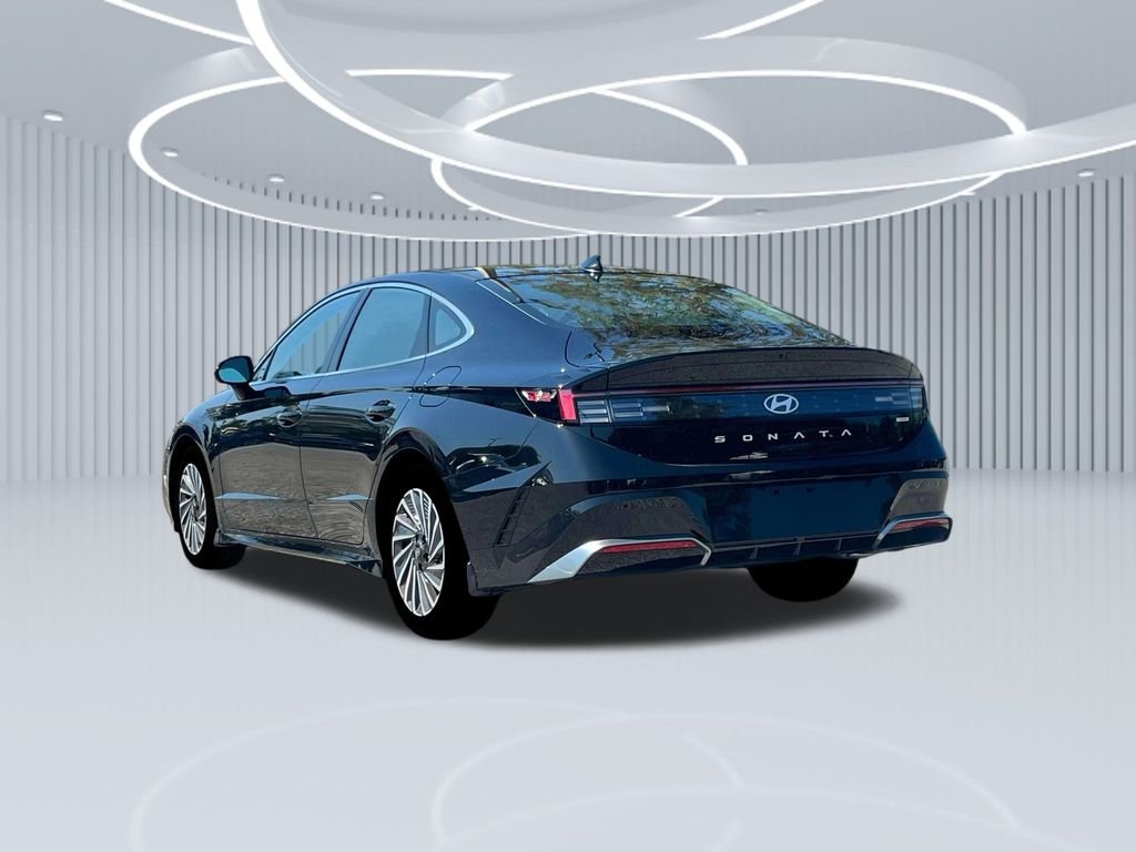 New 2025 Black Hyundai SEL image 24