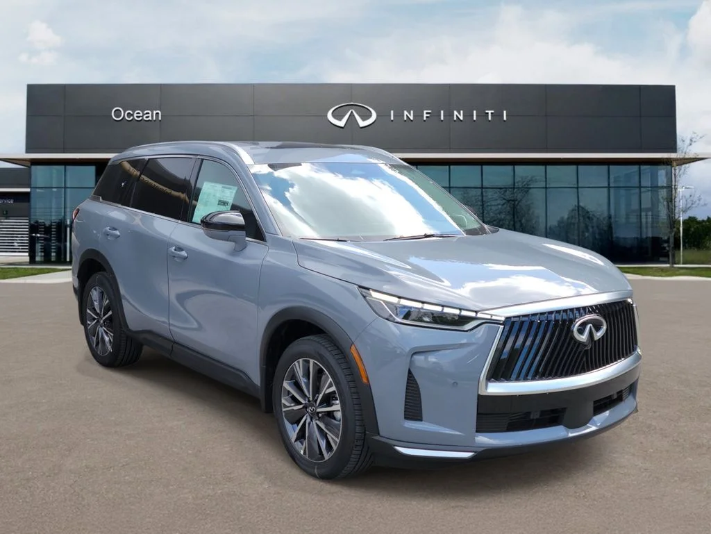 New 2027 HARBOR GRAY INFINITI Luxe AWD image 2