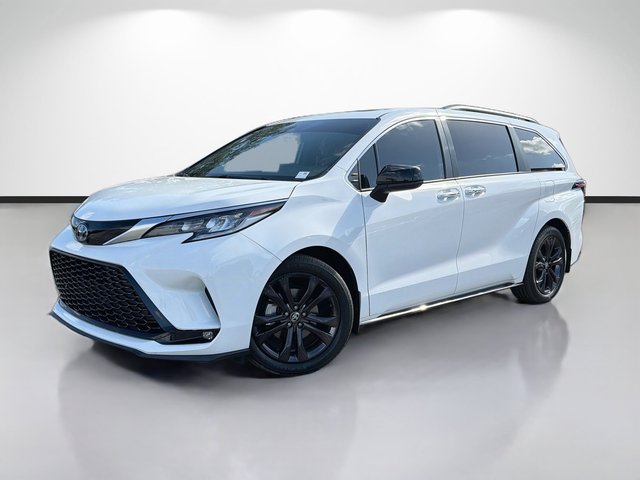 2024 Toyota Sienna XSE